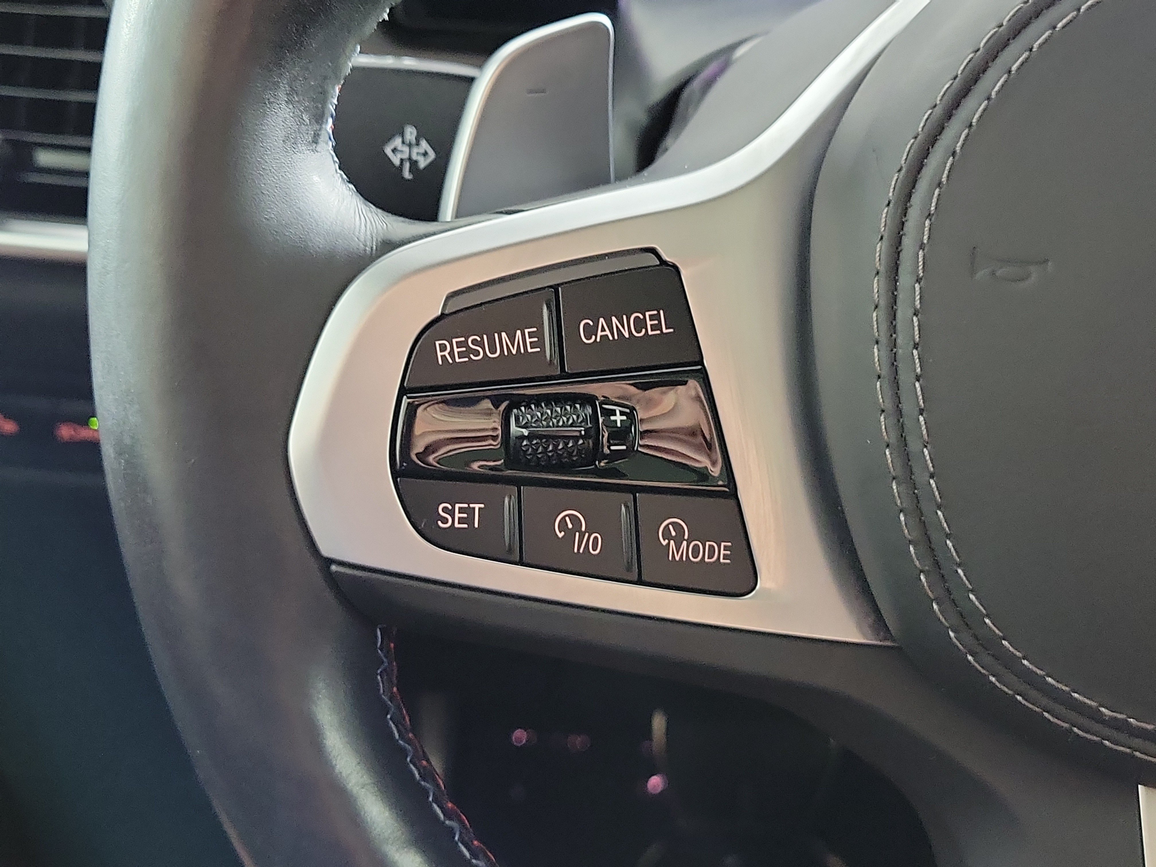 Certified 2025 BMW X6 M60i AWD/4WD image 13