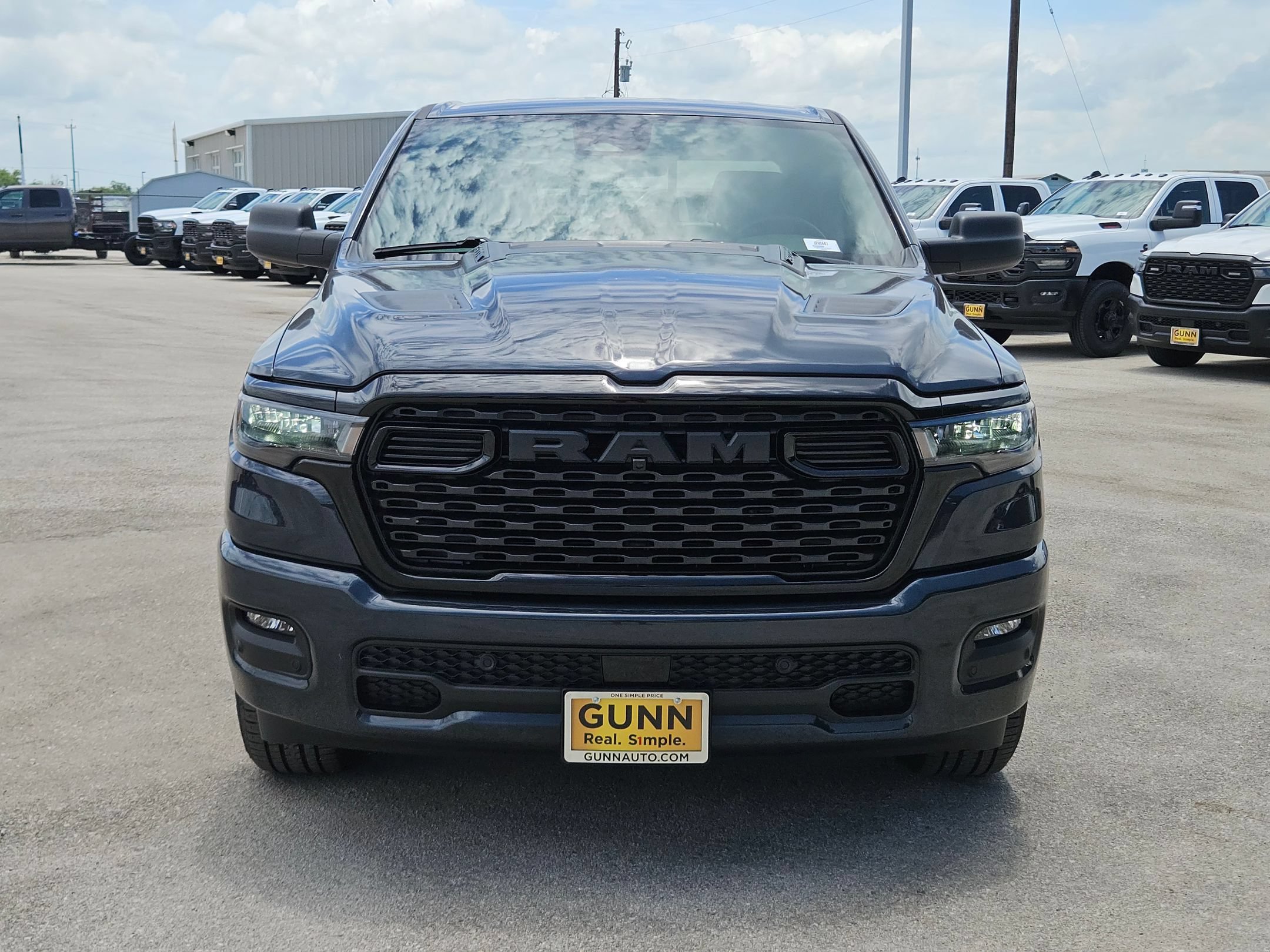 New 2026 RAM 1500 Express AWD/4WD image 8