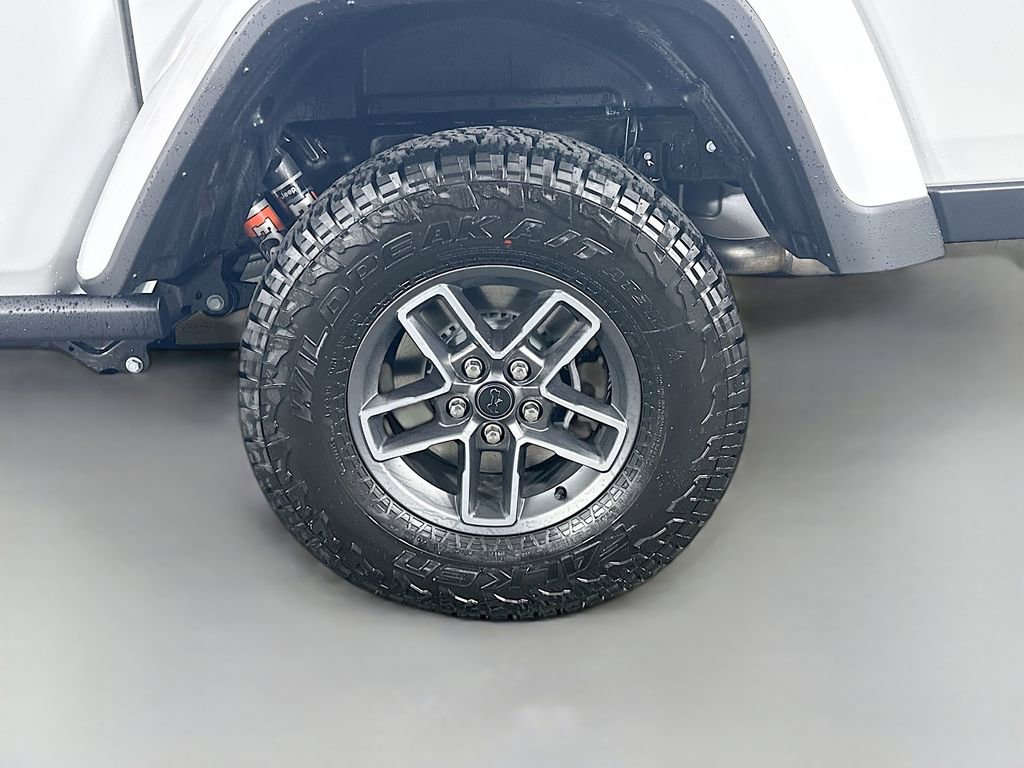 New 2026 Jeep Gladiator Mojave w/ Technology Group image 17