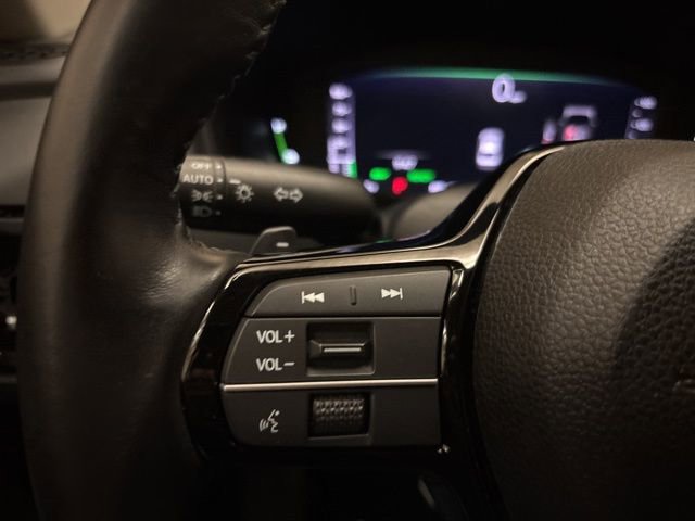 Used 2024 Honda Accord Touring image 17