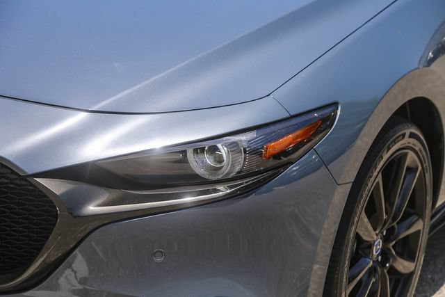 Used 2024 MAZDA MAZDA3 Hatchback w/Premium Plus Pkg AWD/4WD image 6