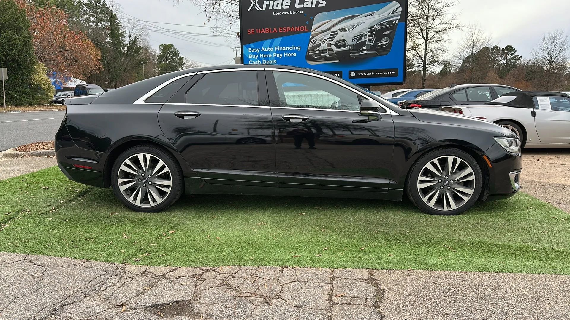 Used 2017 Lincoln MKZ Reserve w/ Climate Package image 14