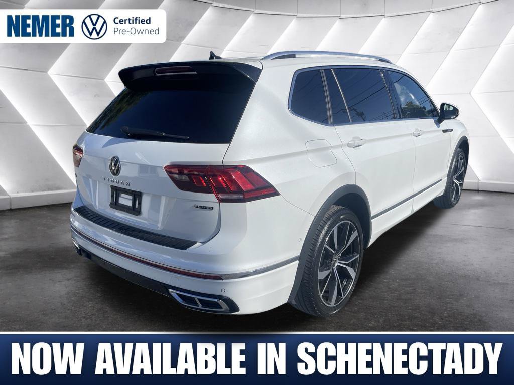 Used 2023 Volkswagen Tiguan SEL R-Line AWD/4WD image 6