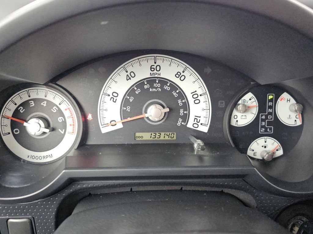 Used 2008 Toyota FJ Cruiser 4WD image 29