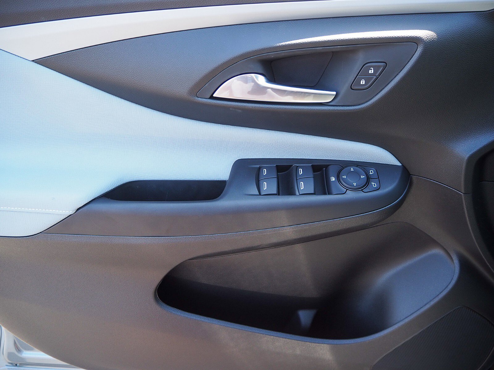 New 2025 Buick Envista Preferred image 9