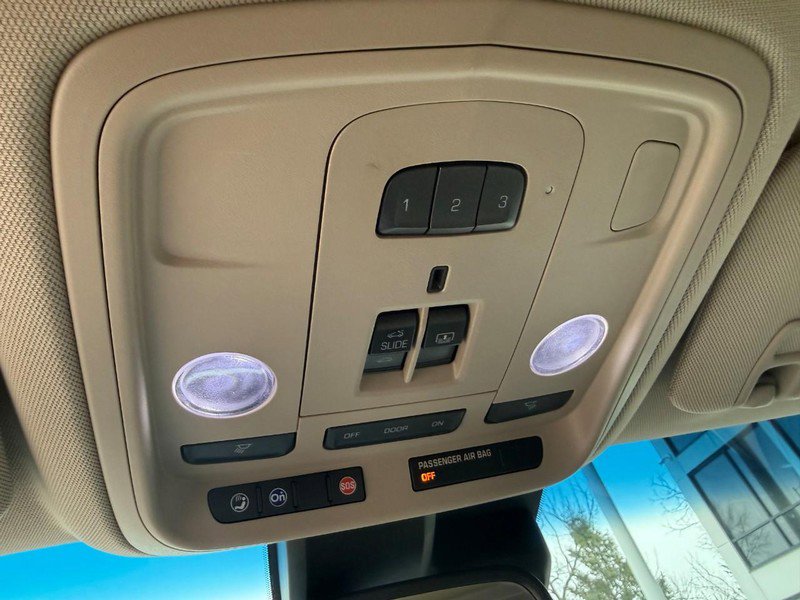 Used 2013 Cadillac XTS Luxury w/ Driver Awareness Package image 31