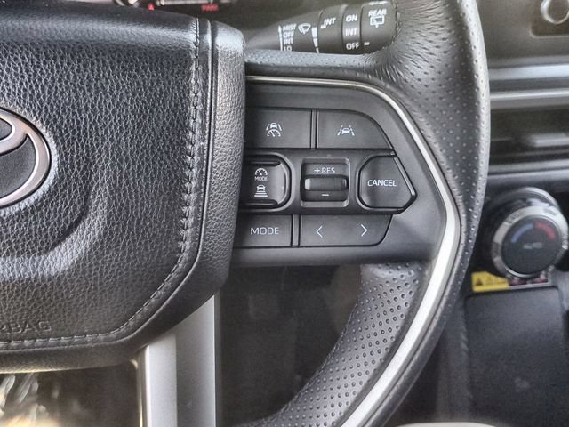 Used 2026 Toyota 4Runner TRD Off-Road AWD/4WD image 13