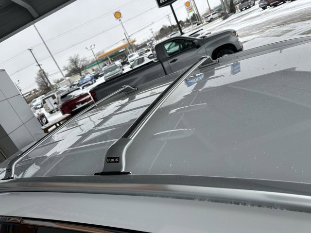 Used 2022 Buick Enclave Premium image 11