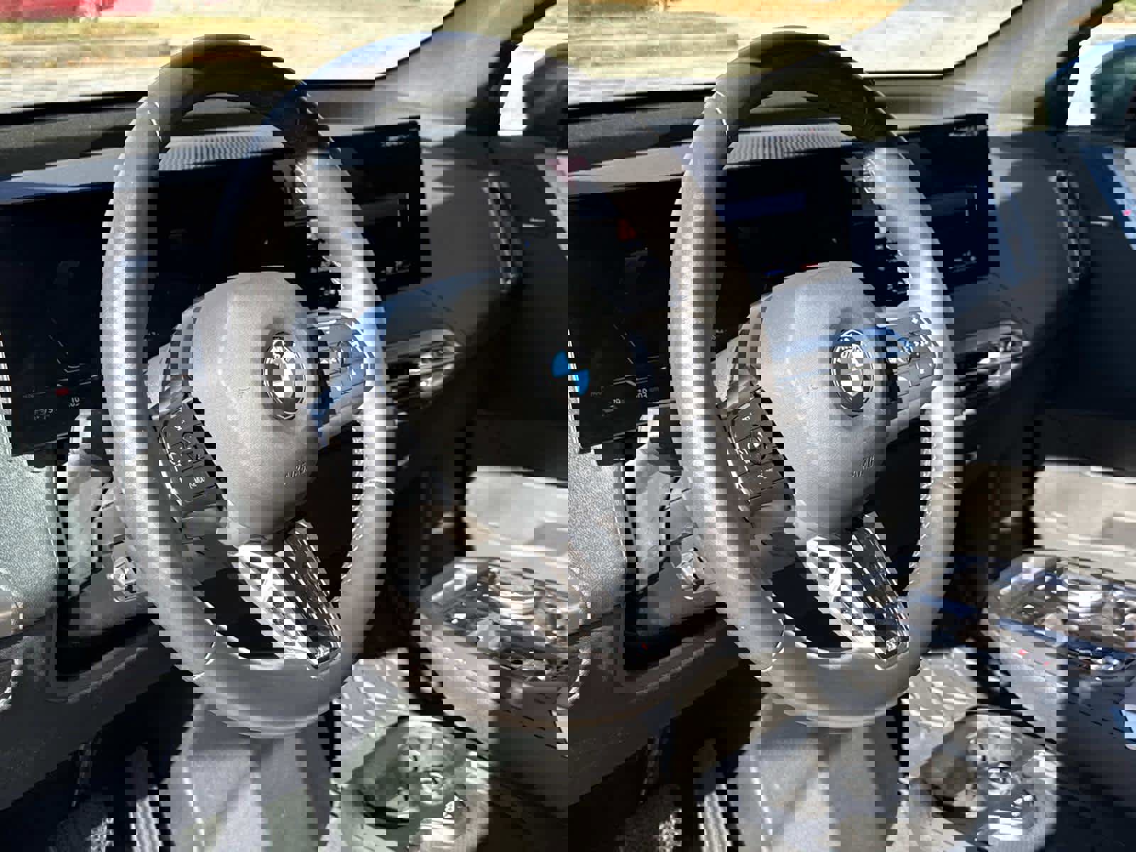 Used 2025 BMW iX xDrive50 w/ Premium Package image 2