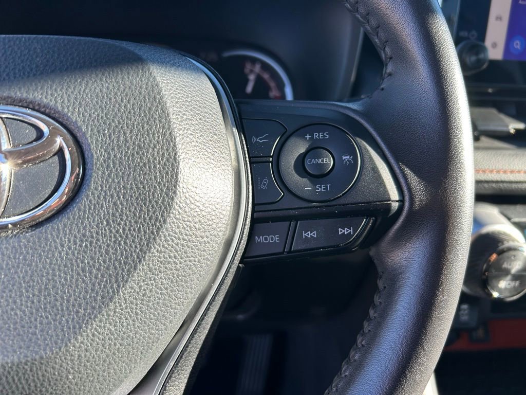 Used 2024 Toyota RAV4 Adventure image 16