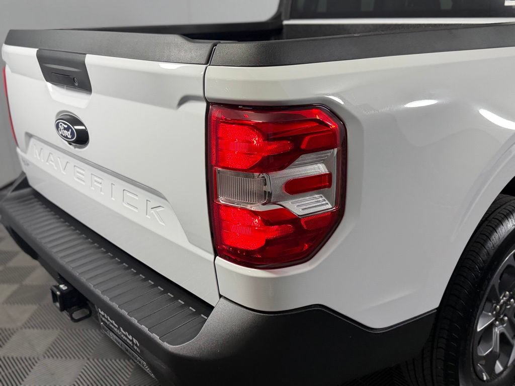 Used 2026 Ford Maverick XLT w/ Equipment Group 301A AWD/4WD image 12