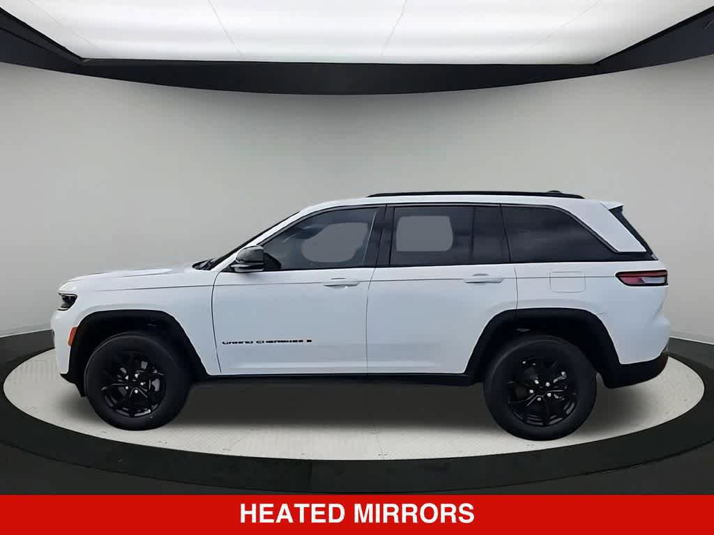 New 2026 Jeep Grand Cherokee Altitude AWD/4WD image 5