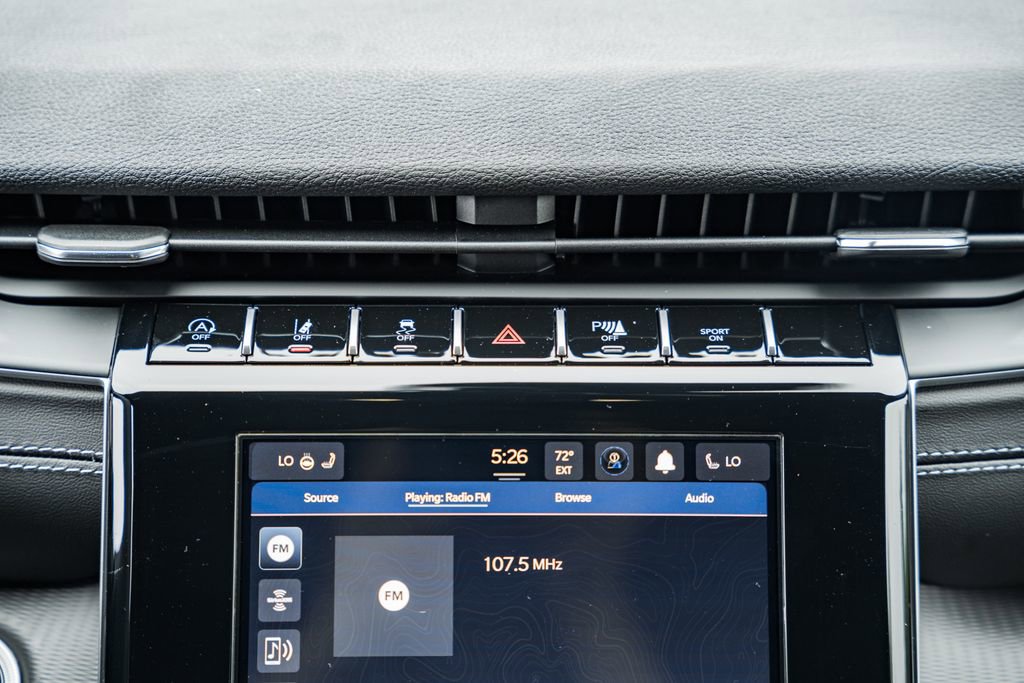 New 2025 Jeep Grand Cherokee Laredo X w/ Luxury Tech Group I image 21