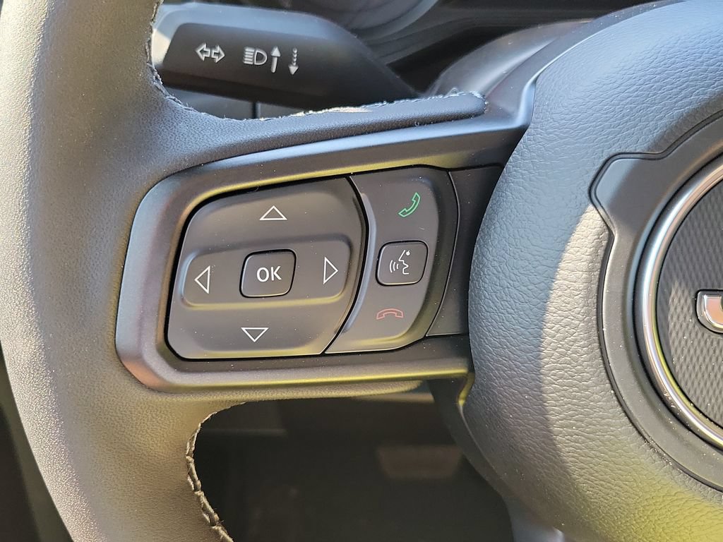 New 2026 Jeep Gladiator Sport AWD/4WD image 13