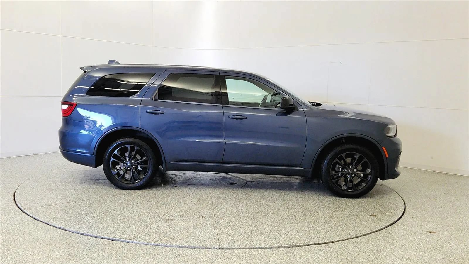 Used 2021 Dodge Durango SXT AWD/4WD image 8