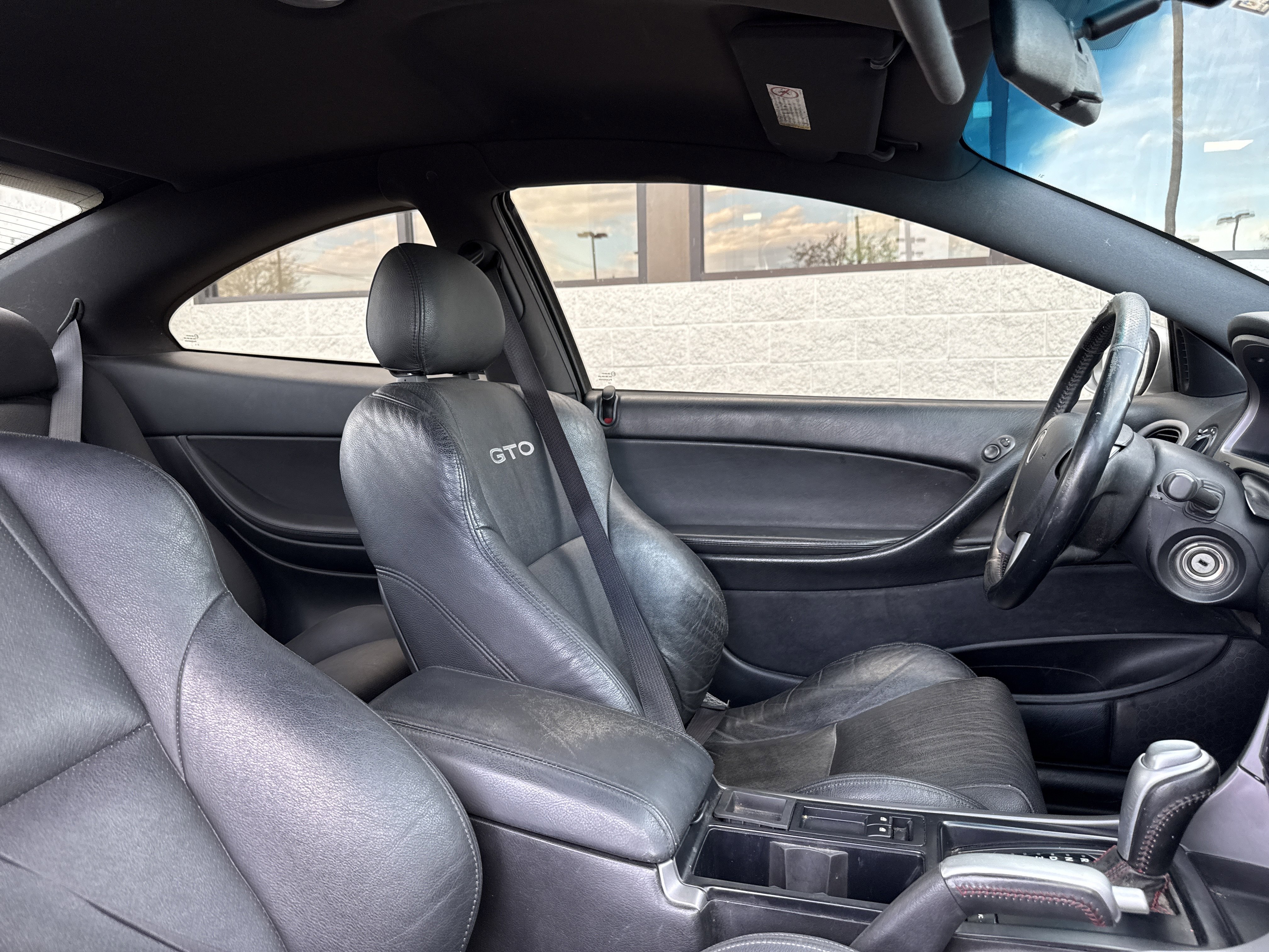 Used 2005 Pontiac GTO image 38