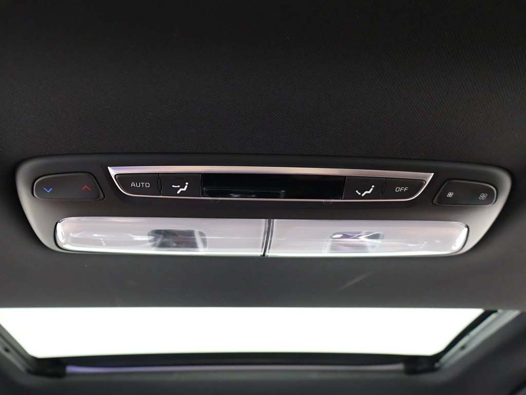 Used 2024 Kia Telluride SX FWD image 59
