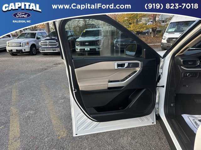 Certified 2023 Ford Explorer XLT w/ Equipment Group 202A image 19