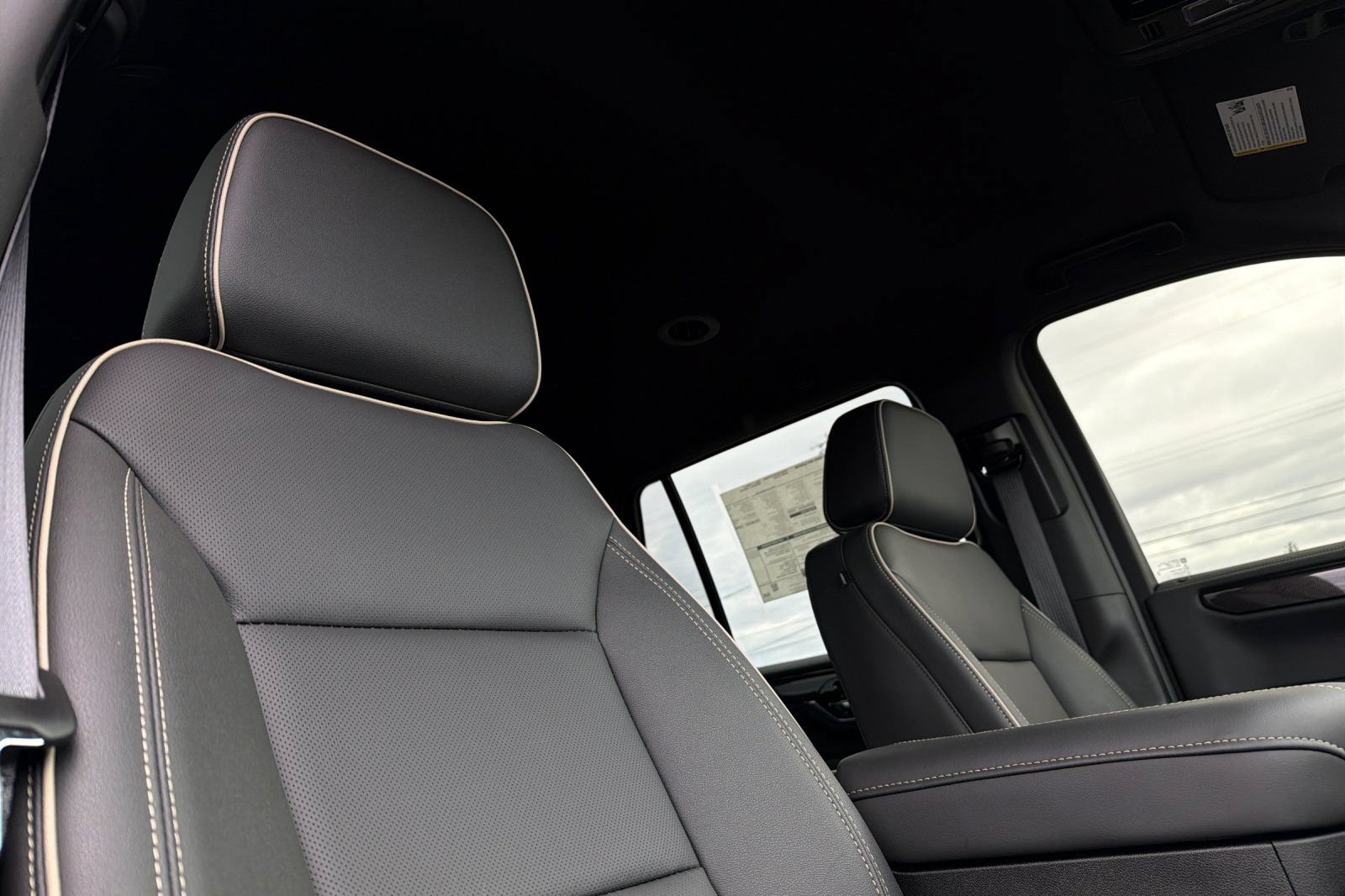 New 2026 GMC Yukon Elevation AWD/4WD image 19