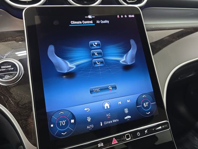 Used 2025 Mercedes-Benz GLC 300 4MATIC image 24