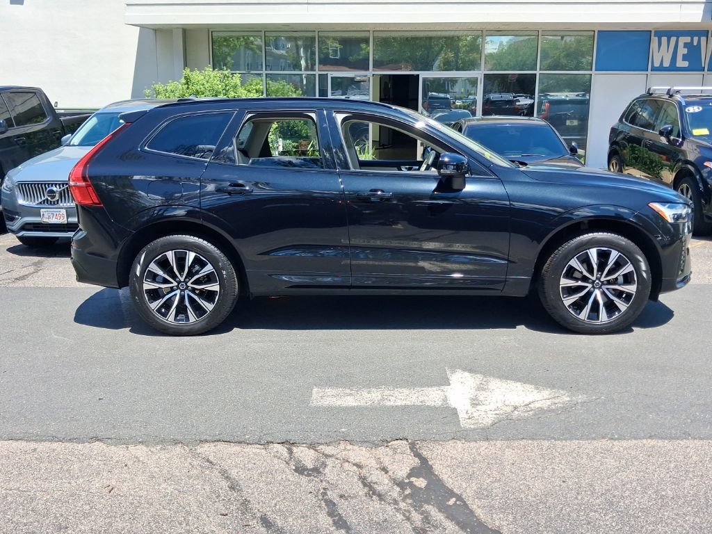 Certified 2024 Volvo XC60 B5 Core w/ Protection Package Premier AWD/4WD image 14