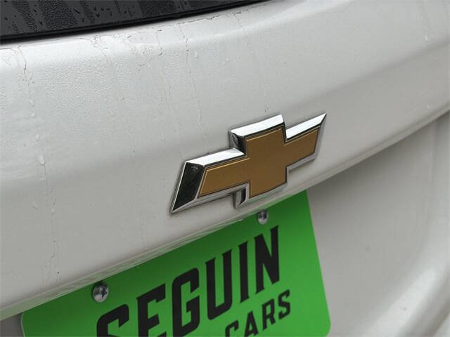 Used 2020 Chevrolet Equinox LS image 30