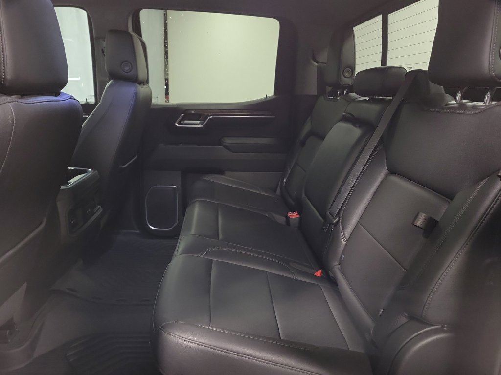 Used 2022 Chevrolet Silverado 1500 LT Trail Boss w/ LT Trail Boss Premium Package AWD/4WD image 35