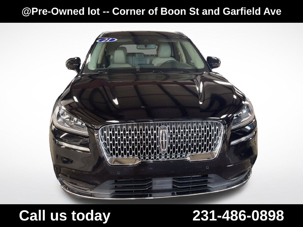Used 2021 Lincoln Corsair AWD w/ Premium Package image 8