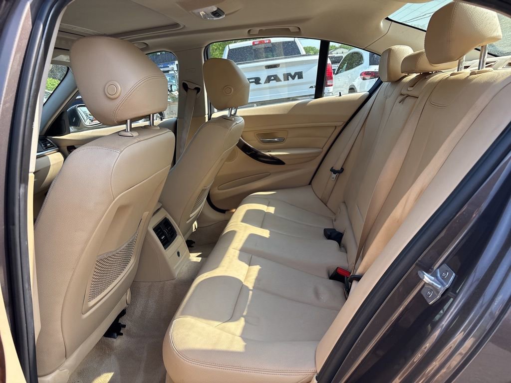 Used 2015 BMW 328i xDrive Sedan AWD/4WD image 12