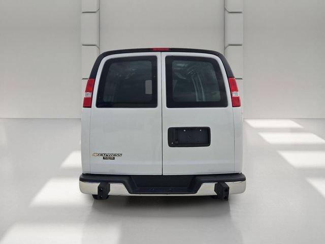 Certified 2025 Chevrolet Express 2500 w/ Driver Convenience Package RWD image 4