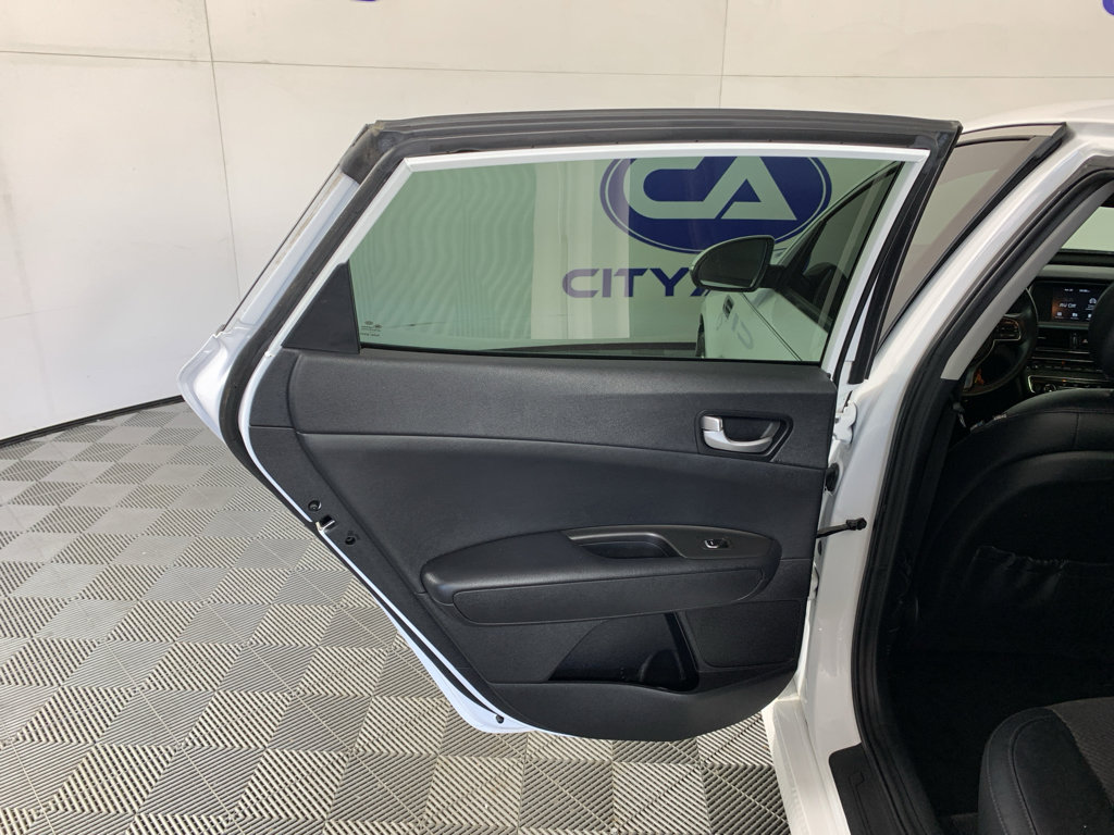 Used 2018 Kia Optima S FWD image 30