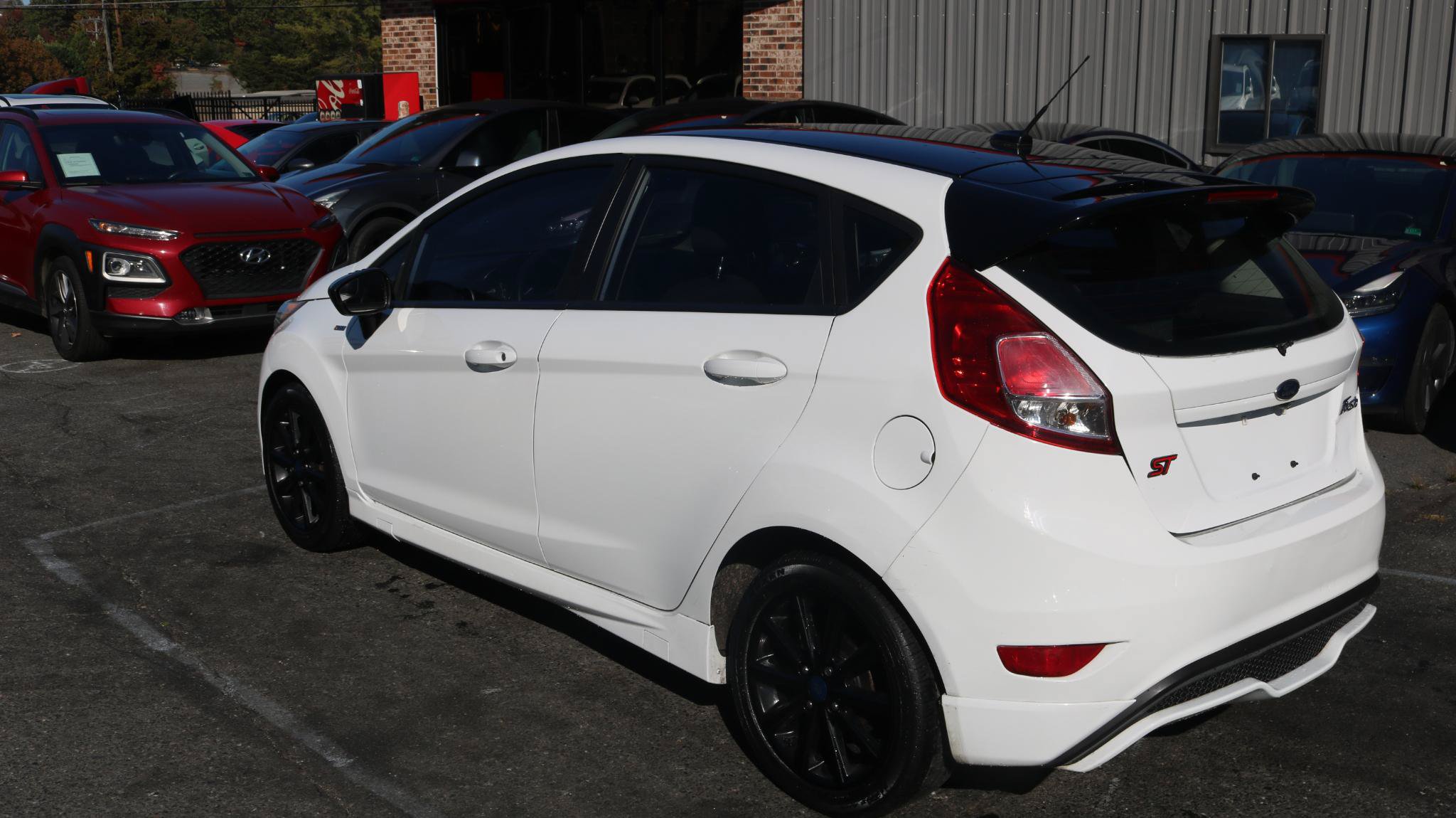 Used 2019 Ford Fiesta ST-Line FWD image 6