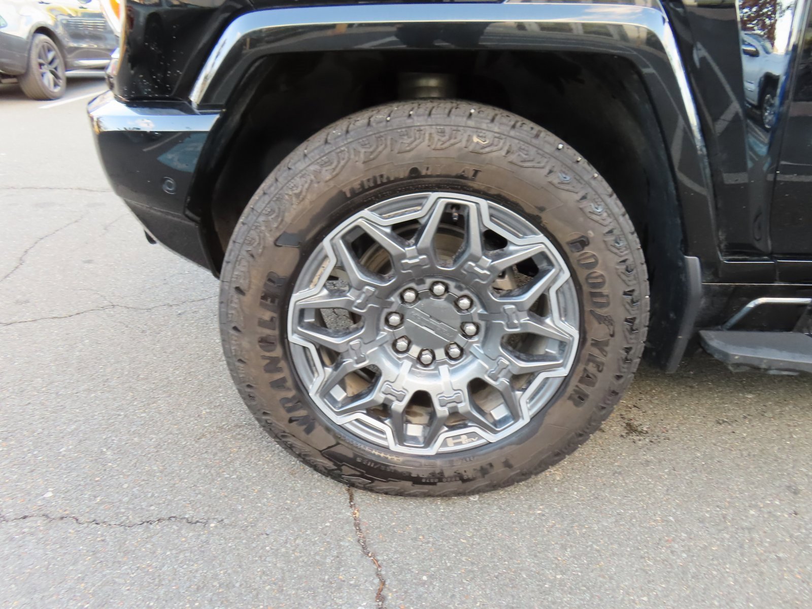 Used 2025 GMC Hummer EV 3X image 14