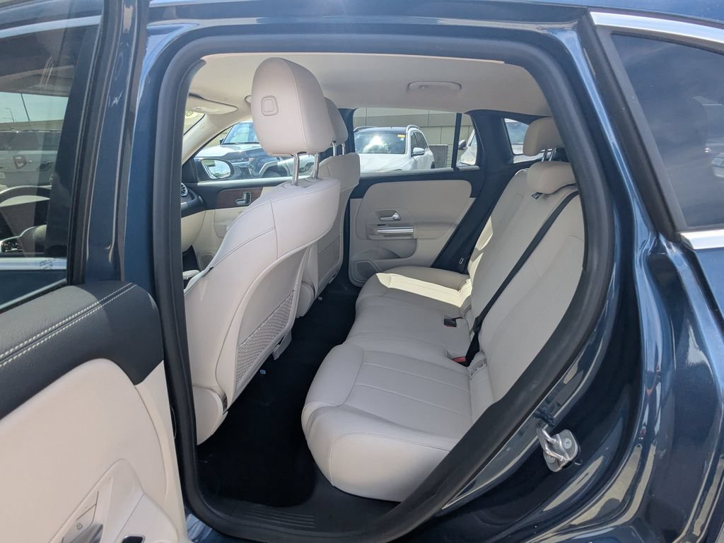 Certified 2023 Mercedes-Benz GLA 250 4MATIC image 50