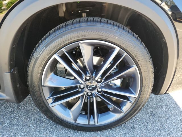Used 2025 INFINITI QX50 Sport image 21