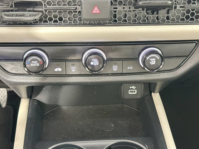 Used 2024 Honda HR-V LX image 13