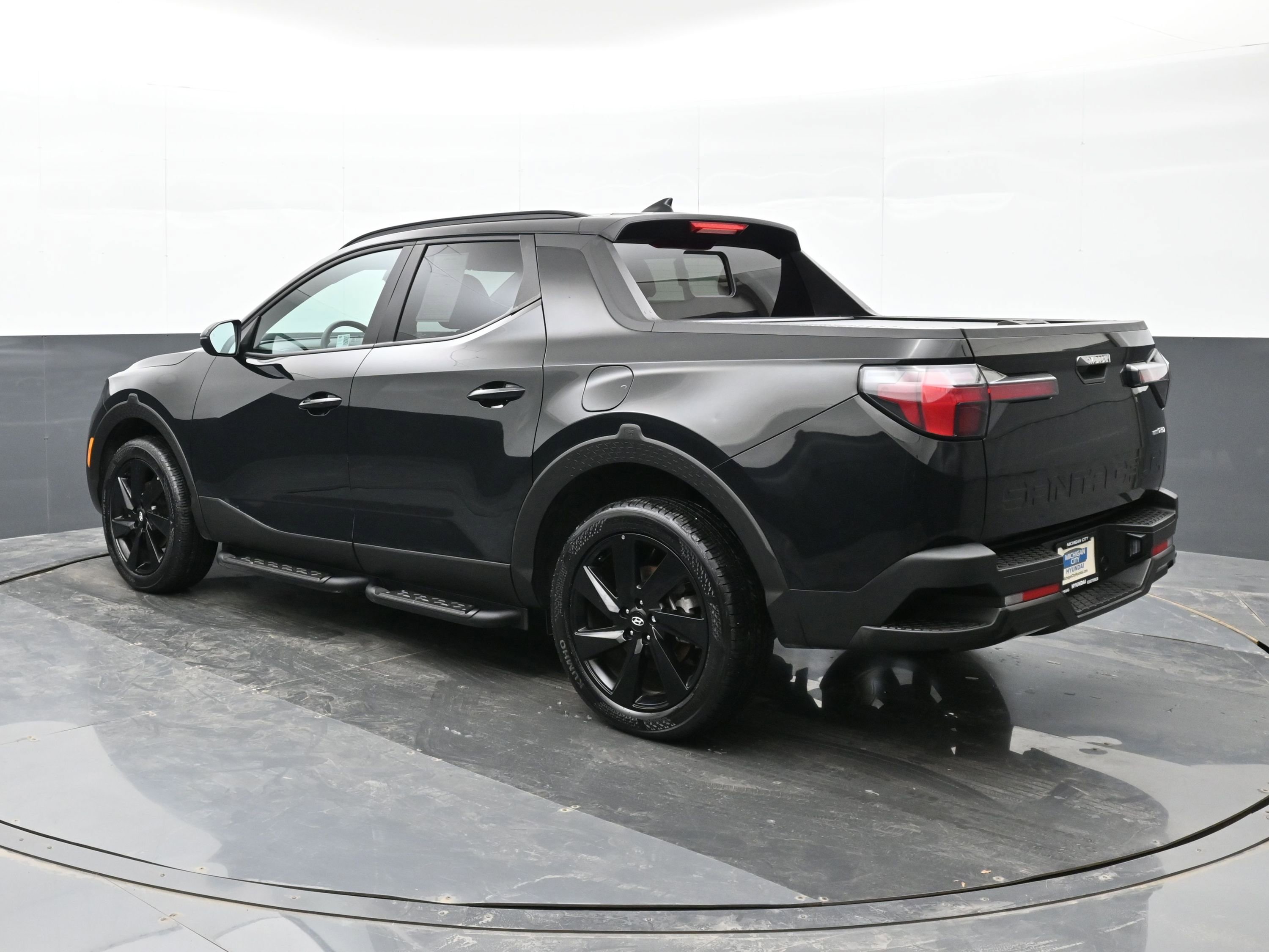 Certified 2024 Hyundai Santa Cruz Night image 6