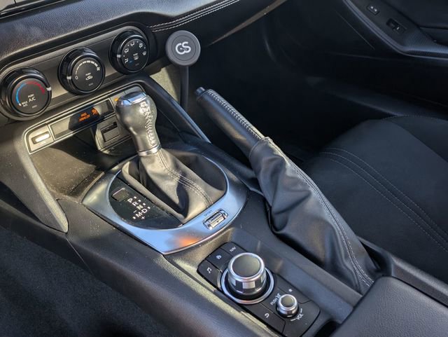 Used 2020 MAZDA MX-5 Miata RF Club image 23