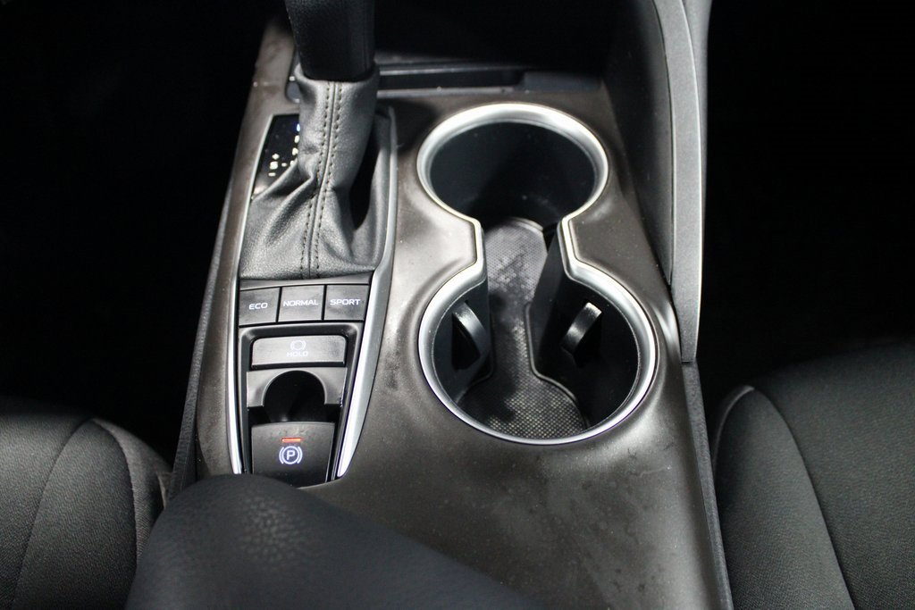 Used 2023 Toyota Camry LE image 30