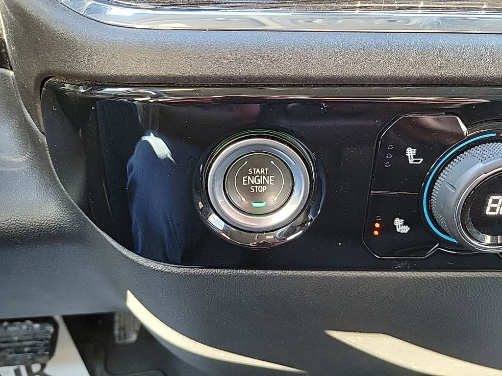 Used 2023 Chevrolet Silverado 1500 LT image 22