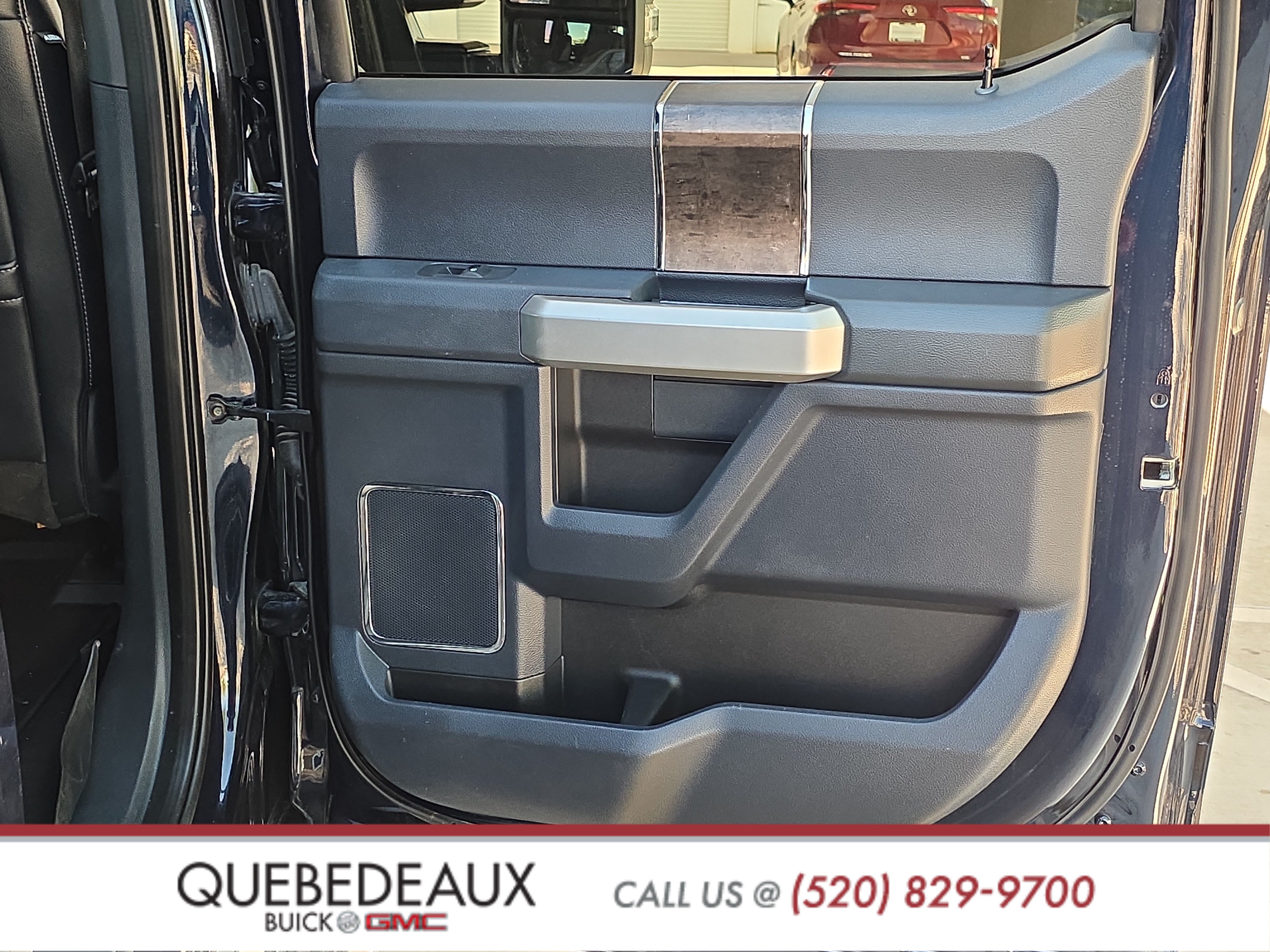 Used 2022 Ford F350 Lariat w/ Lariat Value Package AWD/4WD image 25