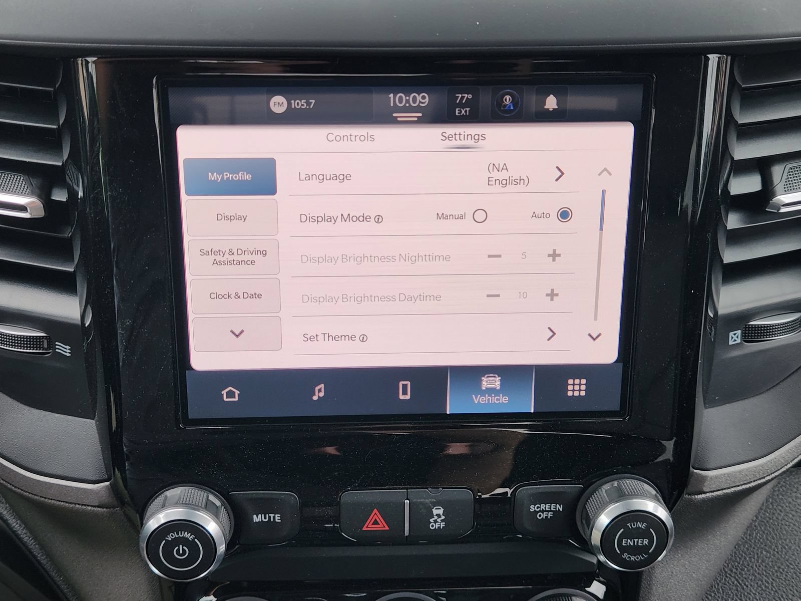 New 2026 RAM 5500 Tradesman AWD/4WD image 15