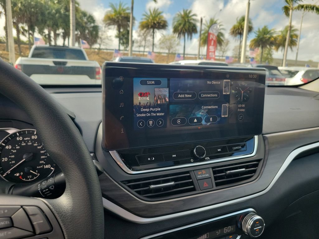 Used 2025 Nissan Altima 2.5 SV w/ SV Special Edition Package image 21