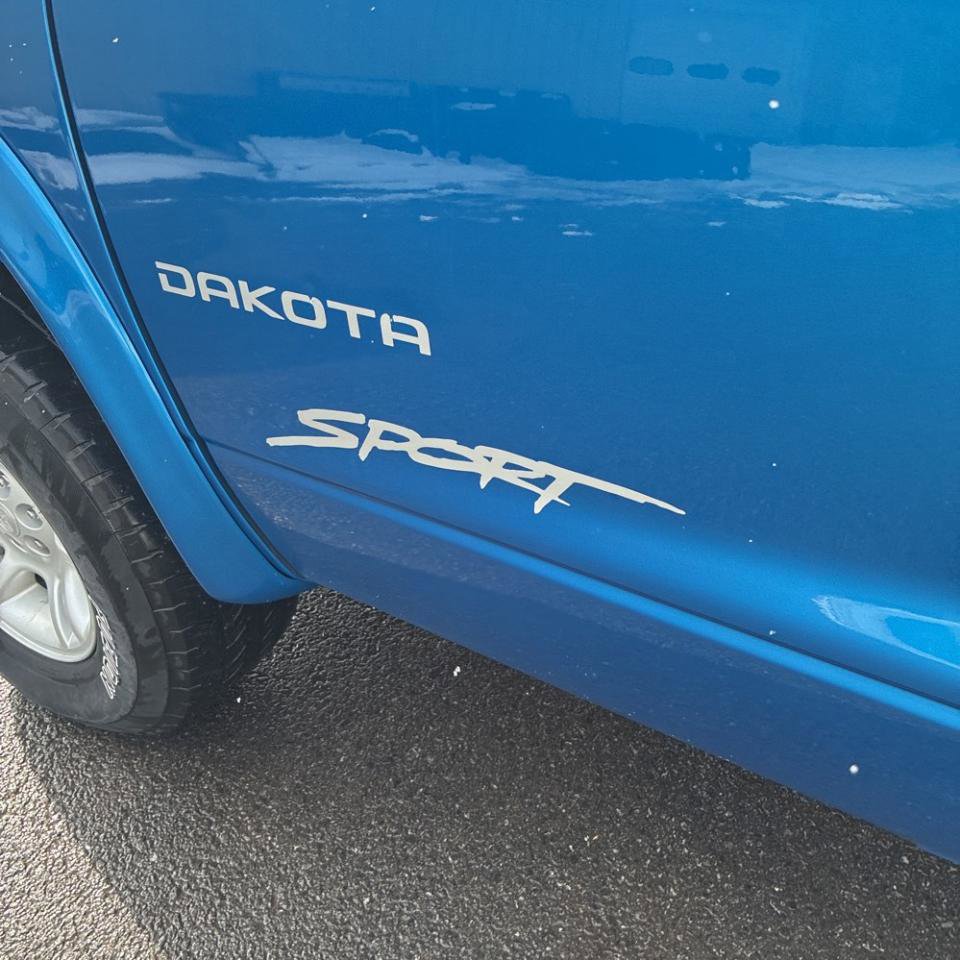 Used 2001 Dodge Dakota Sport image 36