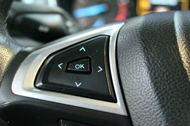 Used 2014 Ford Fusion SE w/ Equipment Group 201A image 16