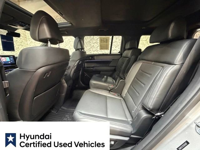 Used 2025 Hyundai Santa Fe Calligraphy FWD image 16