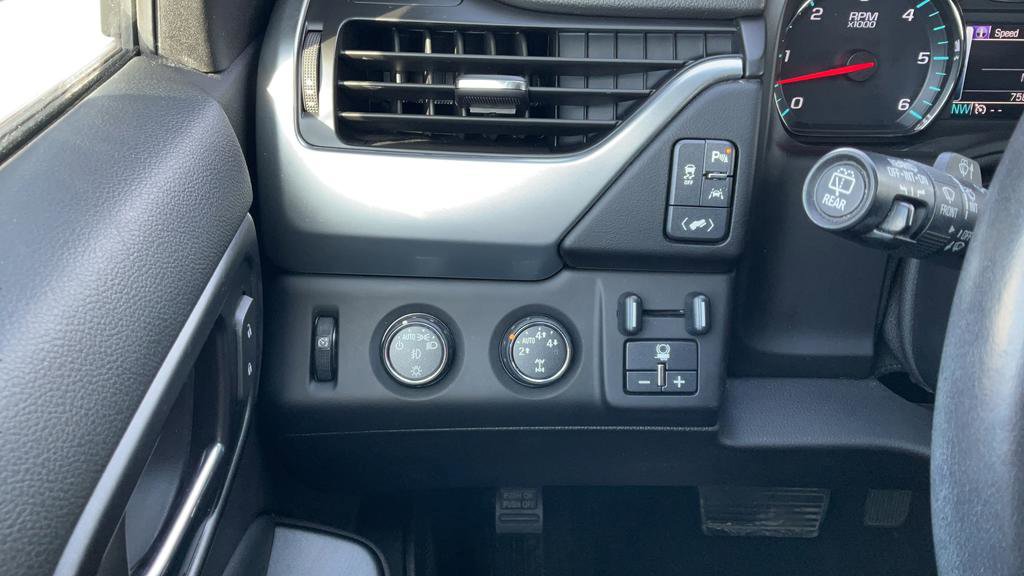 Certified 2016 Chevrolet Suburban LTZ w/ Max Trailering Package AWD/4WD image 93