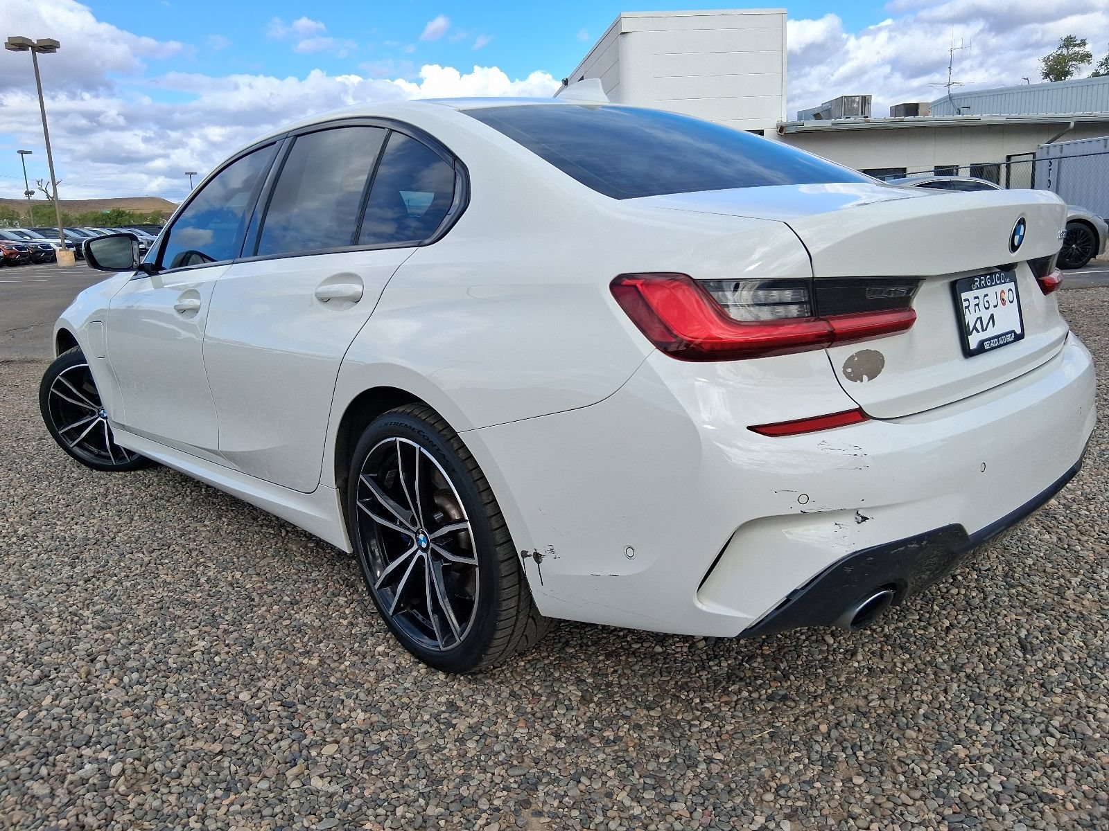 Used 2021 BMW 330e RWD image 3