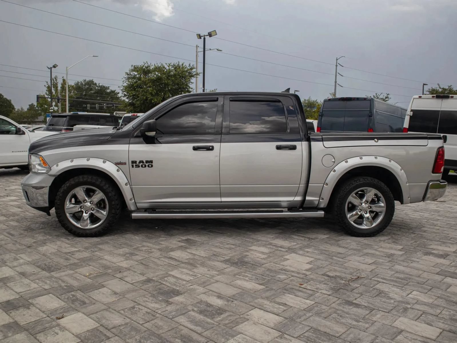 Used 2016 RAM 1500 Big Horn RWD image 4