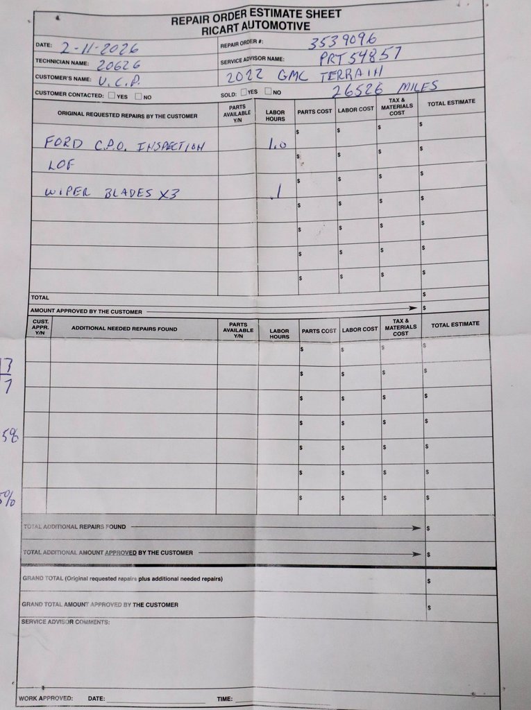 Used 2022 GMC Terrain SLE w/ Driver Convenience Package image 5